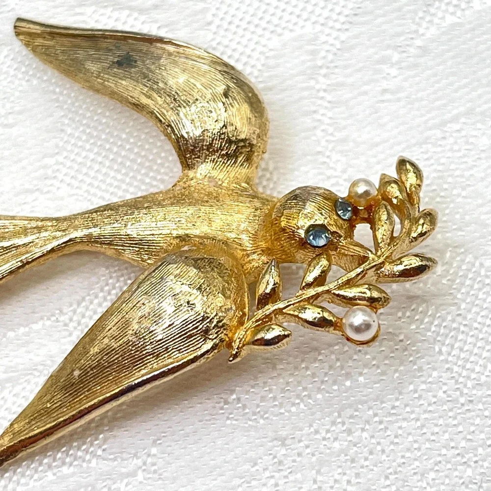 Vintage Marvella Bird w/ Olive‎ Branch Brooch w/ Faux Pearls and Rhinestones